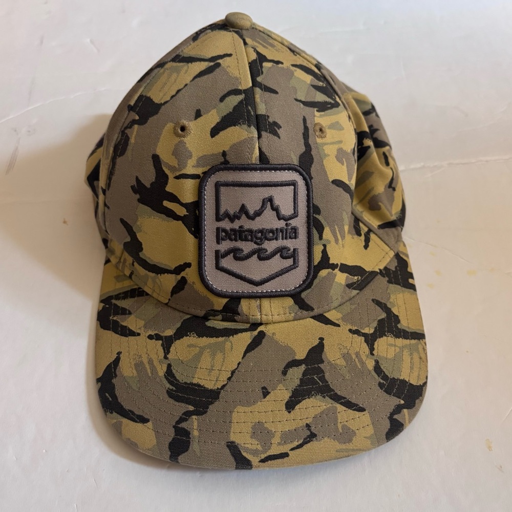 Patagonia Badge Patch Roger That Hat Big Camo: Classic Tan 2014